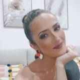 María
