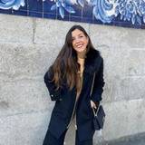María