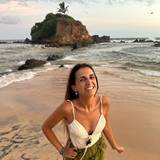 María
