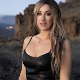 María