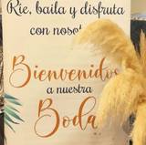 María
