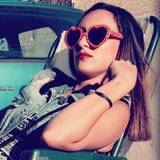 Mónica