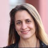 María