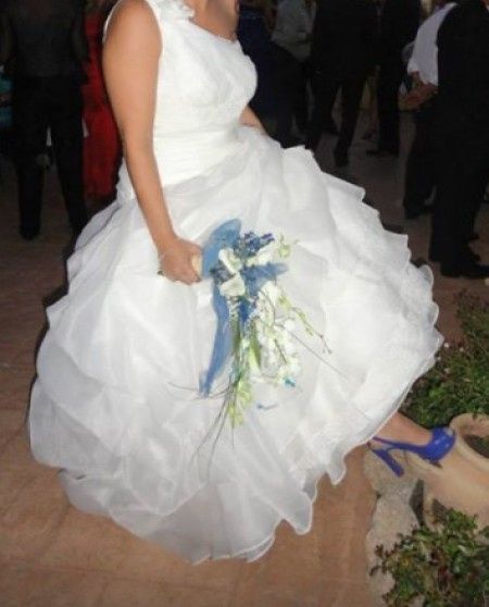 Combinar zapatos de colores con el vestido de novia? si o no? 1