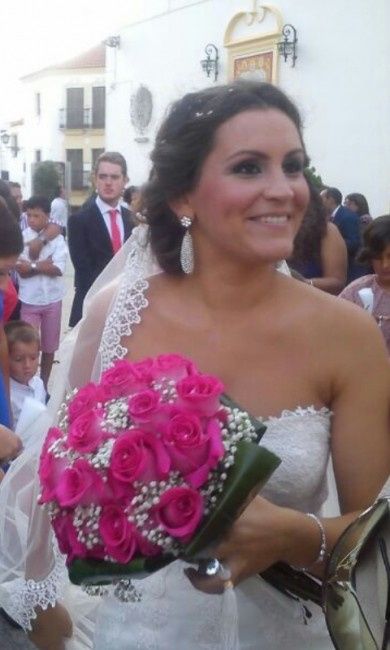 Nuestros peinados y maquillajes de novia 1