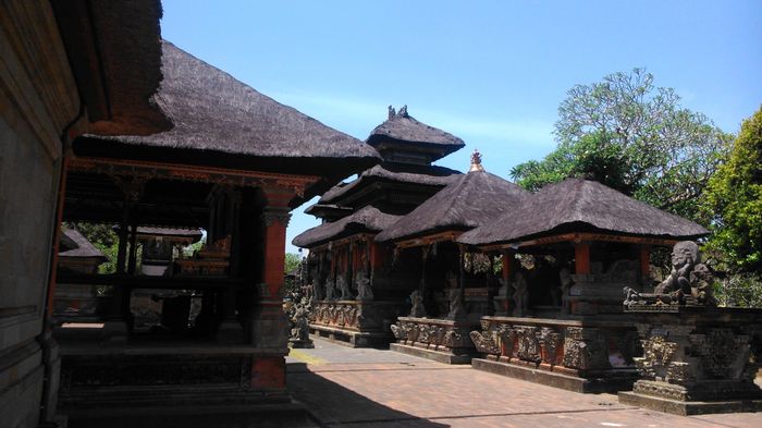 Pura Desa Adat Batuan (2)