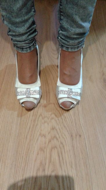 MIS ZAPATOS DE NOVIA!!