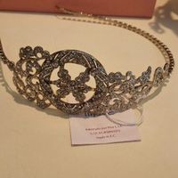 Buscando una tiara de plata envejecida - 1