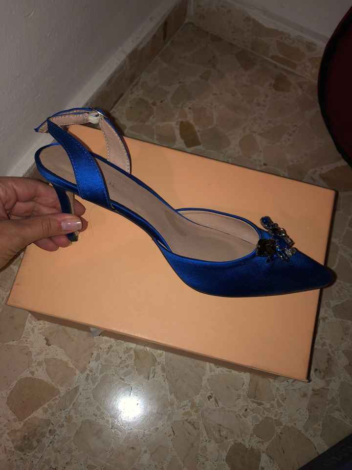 Quiero zapatos azules... - 1