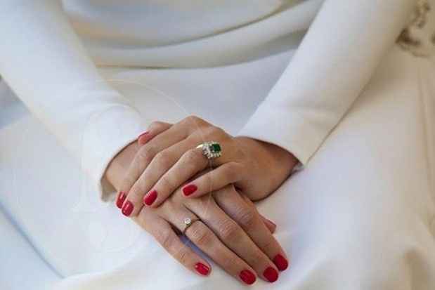 manicura 4 de rojo