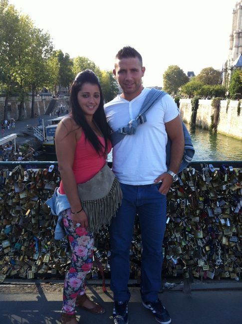 en paris ciudad del amor jajaja