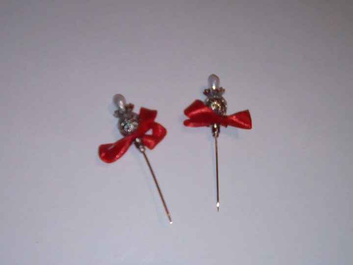 Alfileres para invitadas