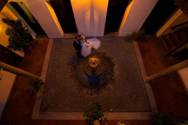 Patio y columnas