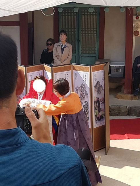 Boda tradicional de español con coreana 15