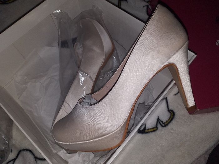 Mis primeros zapatos de novia😍✅ 3
