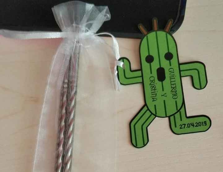 Cartelito para los detalles del Final Fantasy