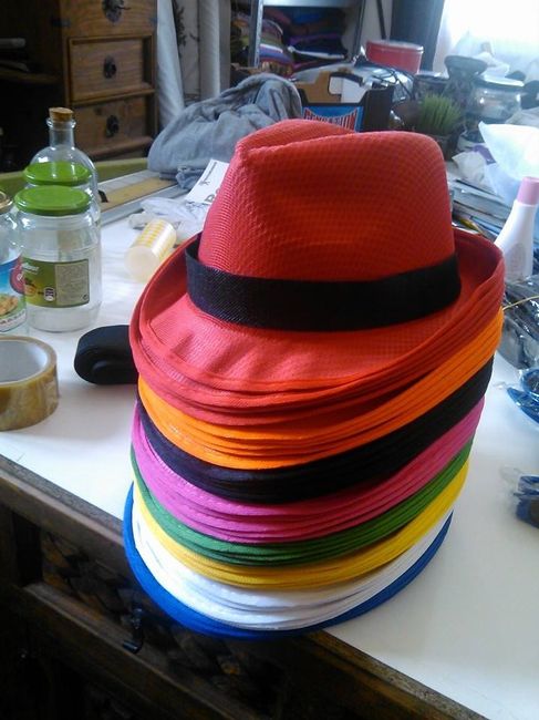 Los sombreros para mis invitados