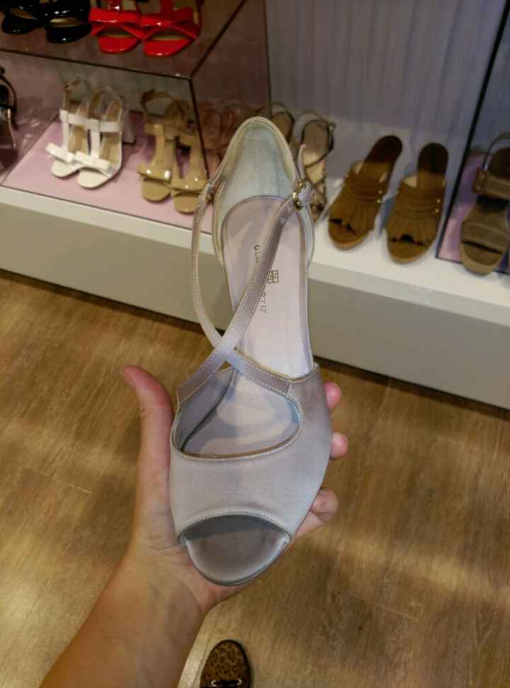 Q zapatos le pondriais?? - 2