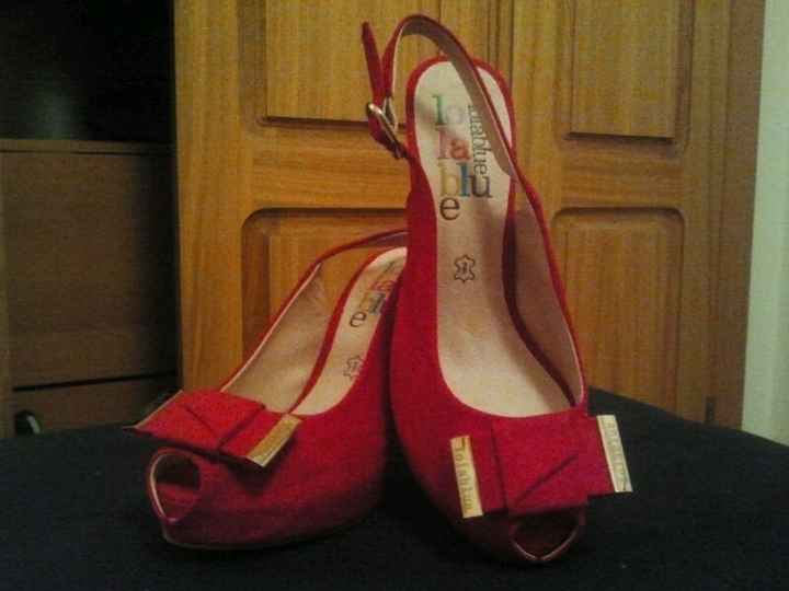 Mis zapatos rojos. - 1