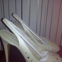 zapatos lodi talla 38. Nuevos, sin estrenar.