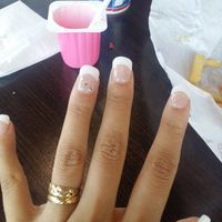 Manicura francesa o color? - 1