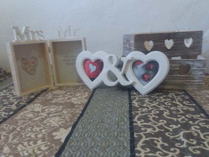 Comprando pequeños detalles. - 2