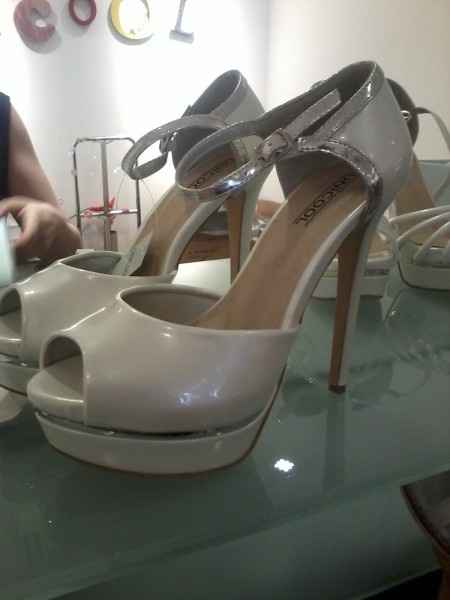 Zapatos...Mision imposible! - 1