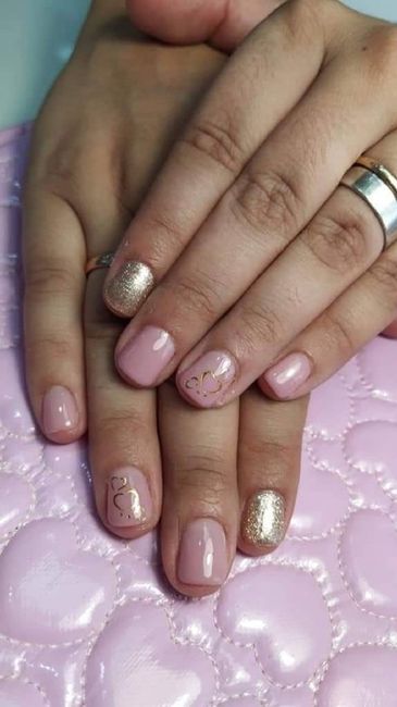 Uñas para el día b - 1