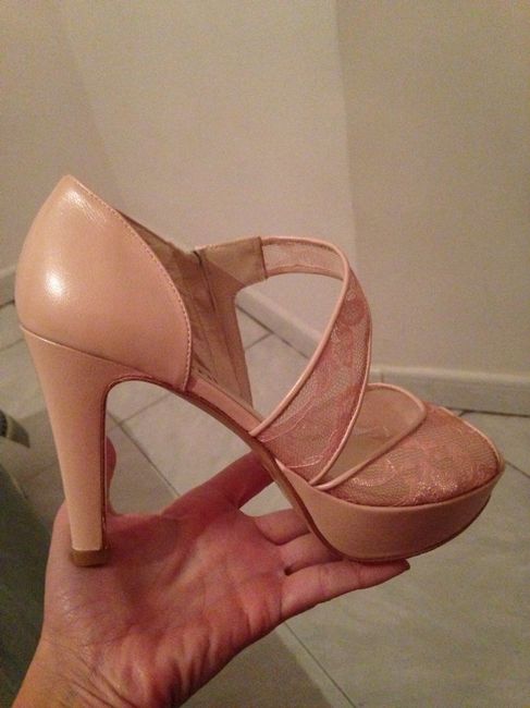 Los zapatos de la novia - 1