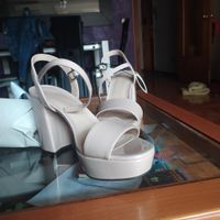 ¿De qué color son vuestros zapatos de novia? - 1