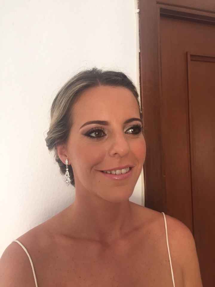 Mi prueba de peinado y maquillaje para el día b - 2