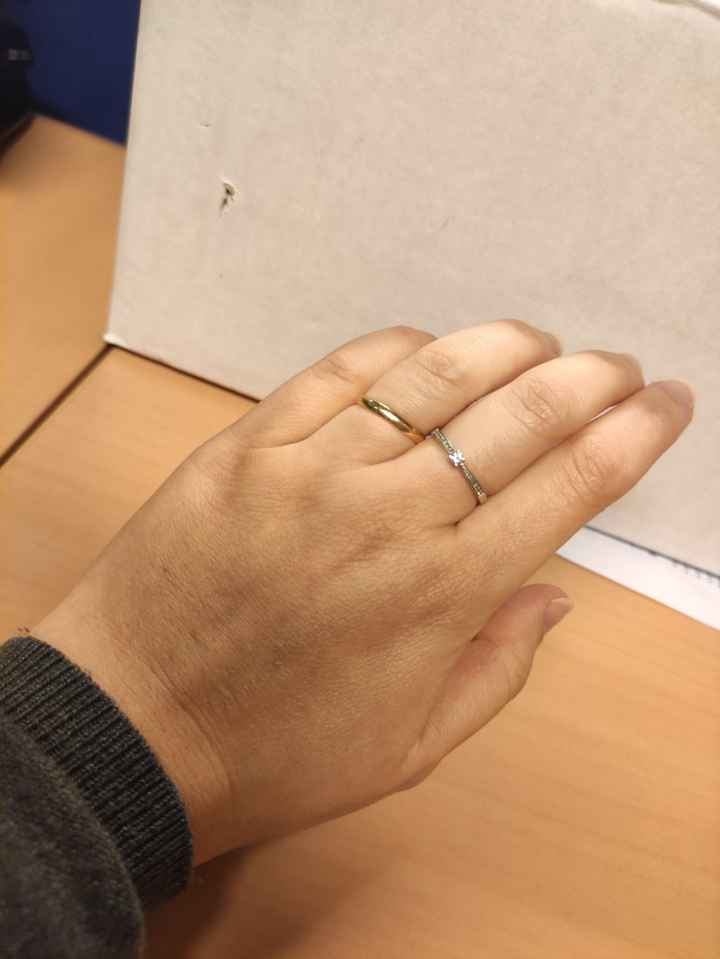 Dedo anillo pedida - 1
