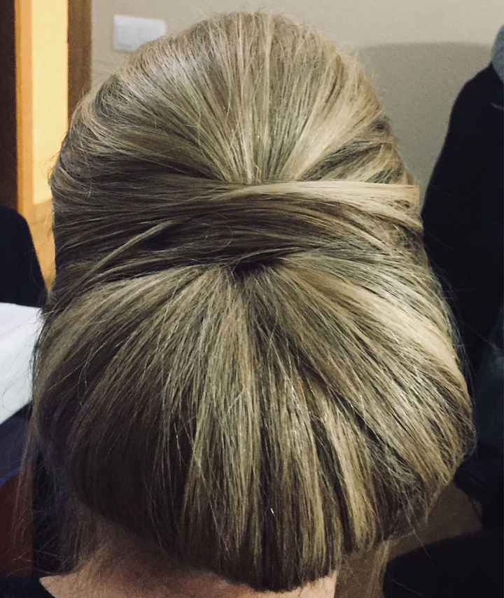  Ya tenemos peinado i maquillaje  de mi suegra😍 - 2