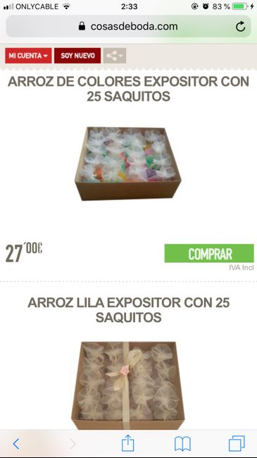 Chica que buscaba arroz de colores para la salida de la ceremonia - 1