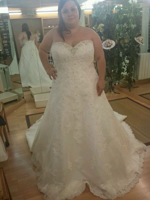 Vestido de novia para rellenita - 1
