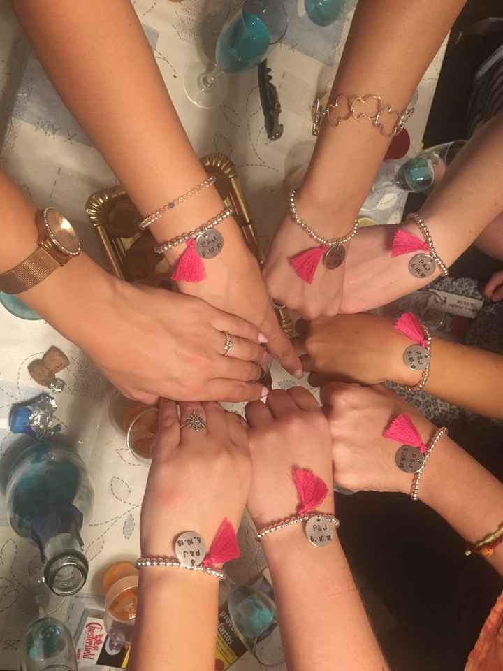  Oficialmente Damas de Honor - 3