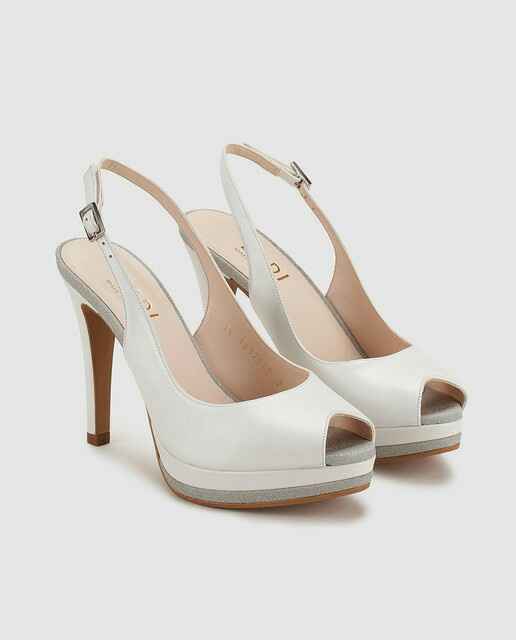 Ya tengo zapatos - 1