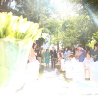 ESPERANDO LA LLEGADA DE LA NOVIA