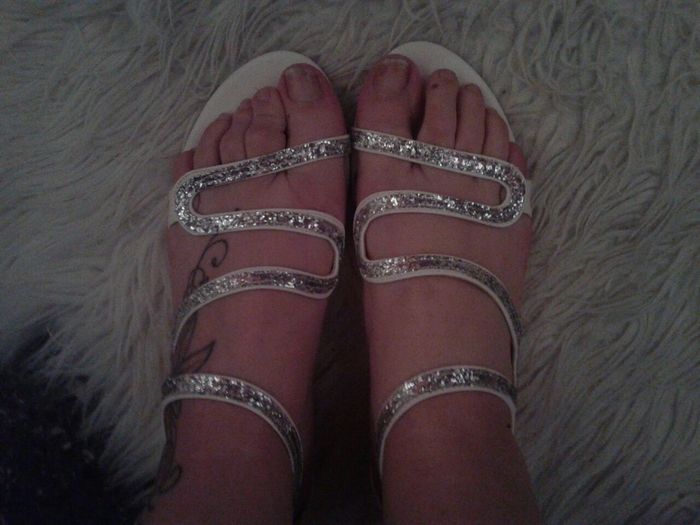 Zapatos o sandalias planos para novias - 1