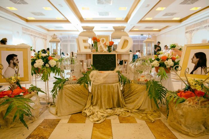 Entrada al salón