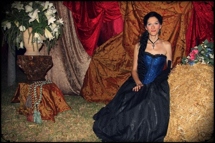 Una boda de capa y espada - Maite