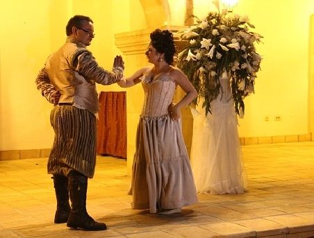 Una boda de capa y espada