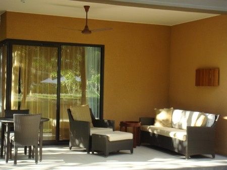 Terraza de la habitación ‘Junior Suite’ Constance Ephelia Resort 5* - Islas Seychelles 