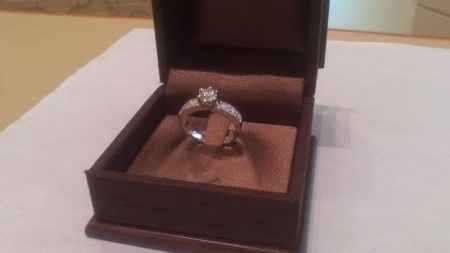 Mi anillo de compromiso_1