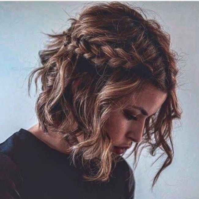 Que tipo de peinado de boda queda bien su tienes la cara redonda - 1