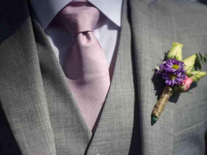 Complemento para el novio: boutonniere 3