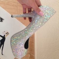 Alguien sabe de donde son estos zapatos? - 1
