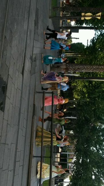 Sabeis algo de vuestra despedida de soltera?? - 1