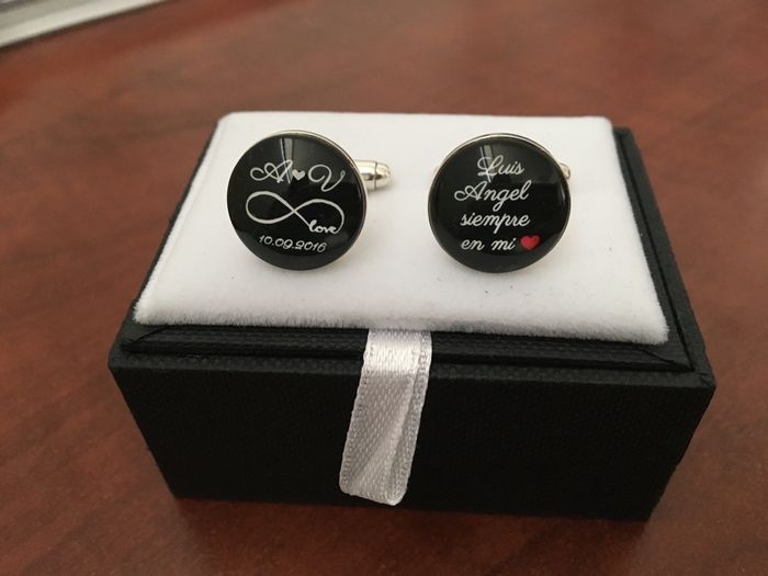 Gemelos personalizados. - 1