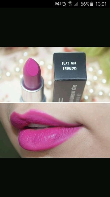 Color de labios rosa fuerte - 1